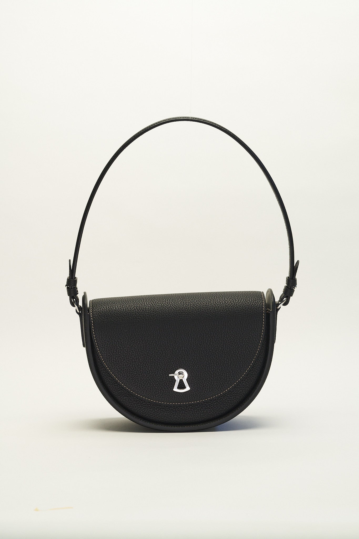 Mid Summer Shoulder Carry -Black
