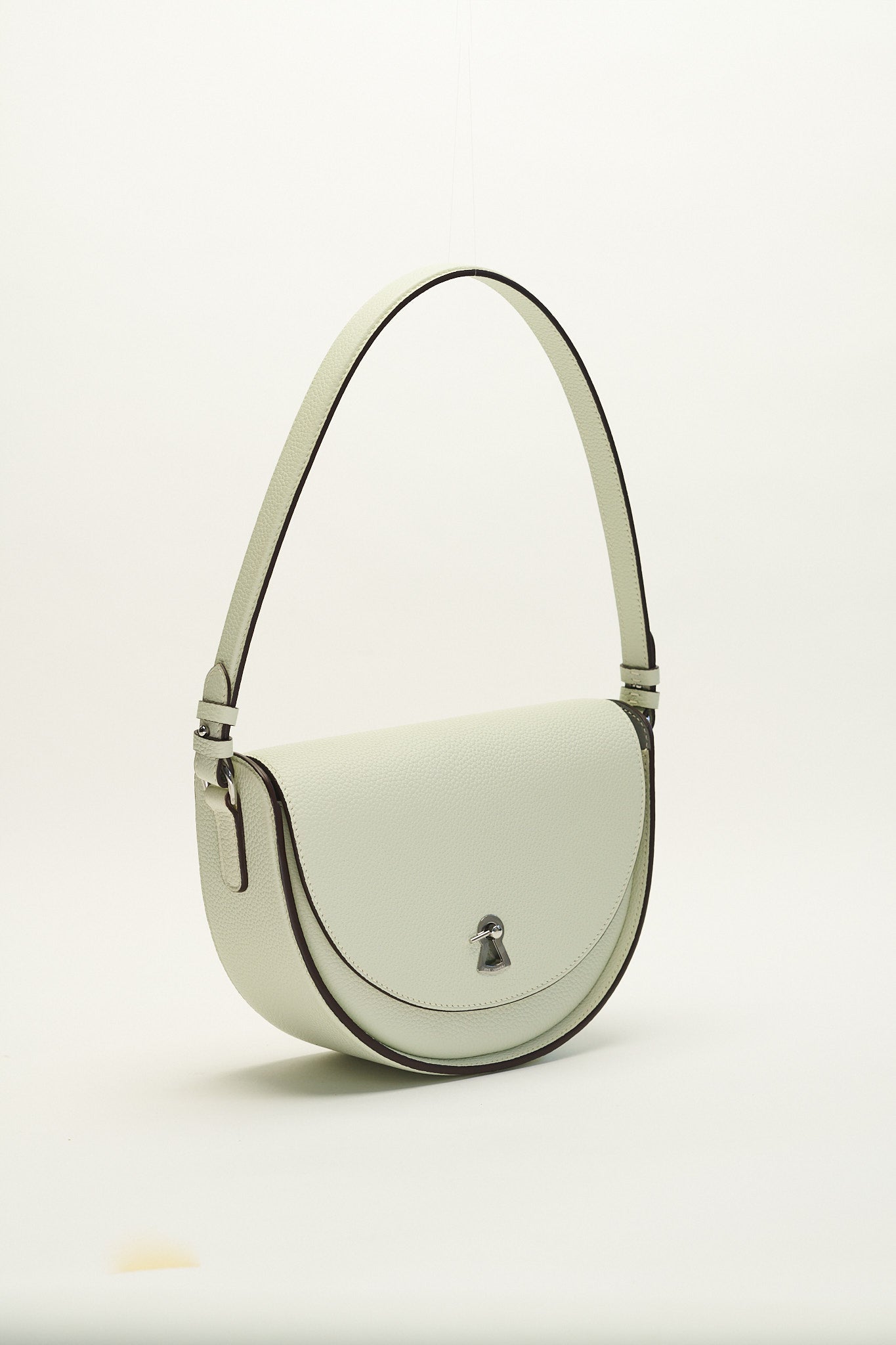 Mid Summer Shoulder Carry - Cream